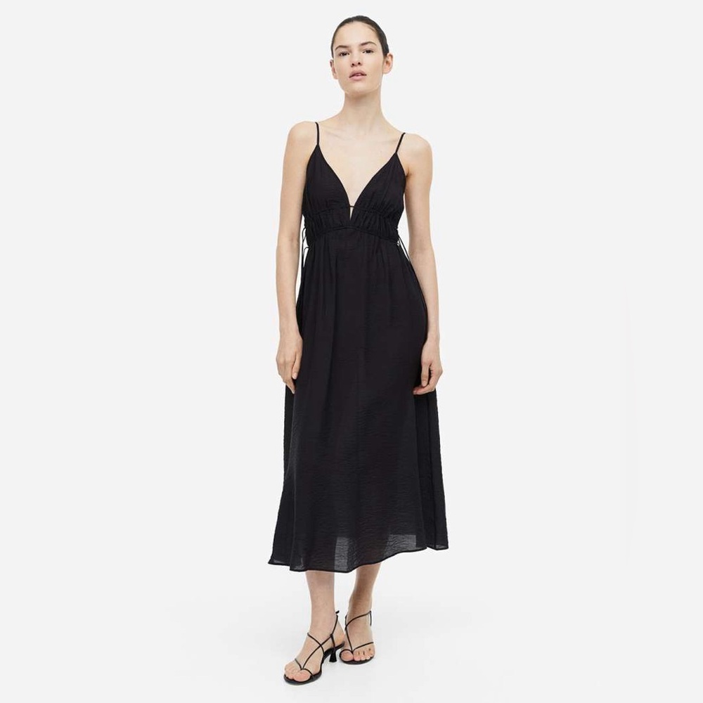 H&M Drawstring-Detail dress - Picture 2 of 9